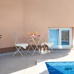 La Vista With Pool 아파트