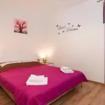 Apartament La Vista With Pool Salatić