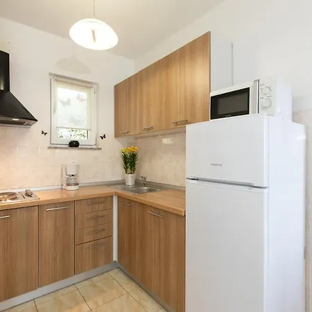 La Vista With Pool Апартаменты