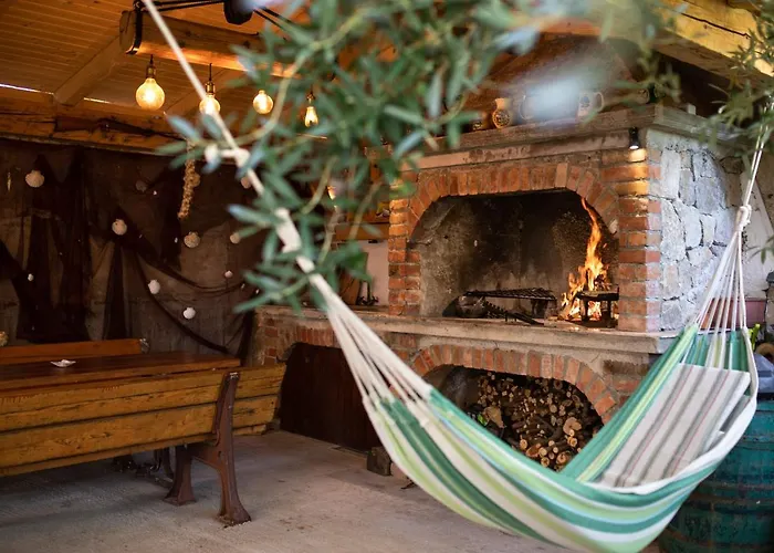 Appartamento La Vista With Pool Salatić