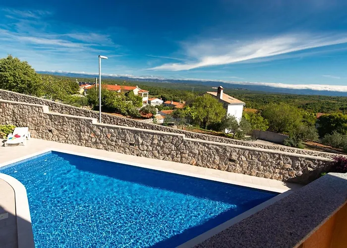 La Vista With Pool Appartement