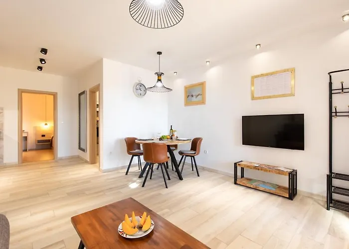 Appartement La Vista With Pool *