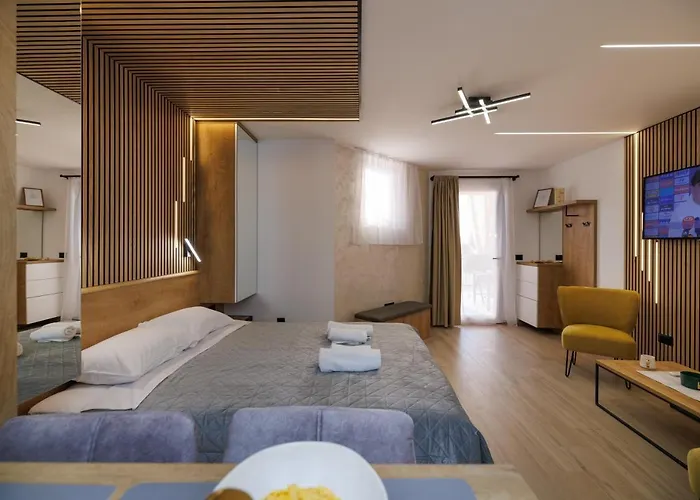 La Vista With Pool Appartement